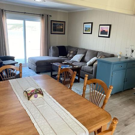 Rocky Harbour Oceanfront 빌라 외부 사진