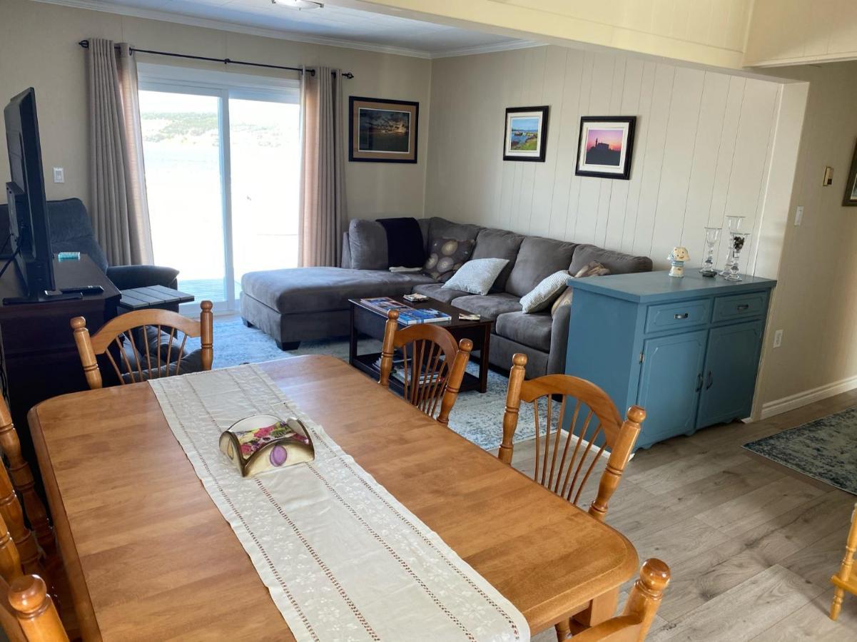 Rocky Harbour Oceanfront 빌라 외부 사진